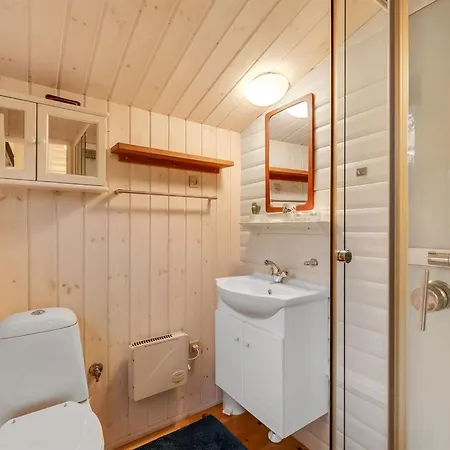 Dimo - 300m To The Fjord By Interhome Feriehus